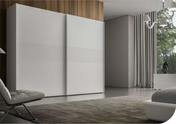 Armadio bianco con ante scorrevoli Mobili da camera da letto di lusso Mobili in vero legno