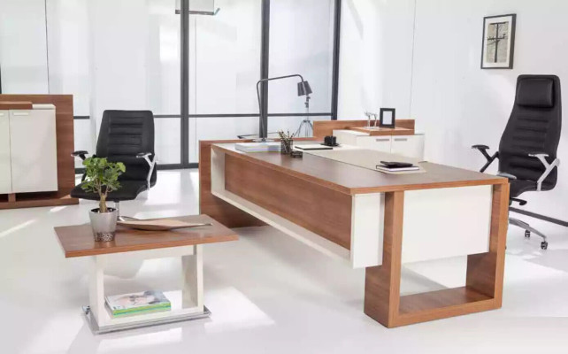 Scrivania moderna Mobili da ufficio di lusso Marrone legno cassetti Esclusivo