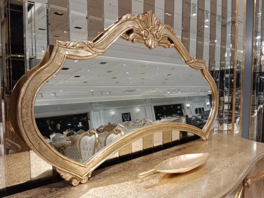 Tavolo da pranzo classico + 6 sedie + credenza con specchio oro in legno comò nuovo