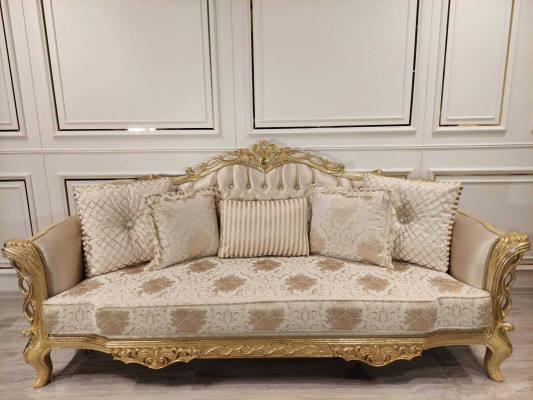 Set da divano divano 3+1 poltrona tavolo con gambe intagliate tavolino