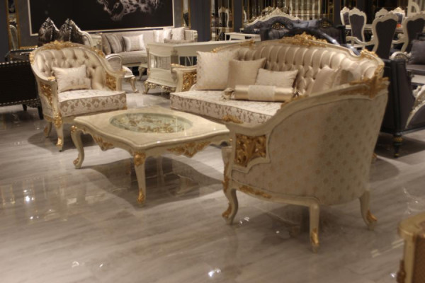 Esclusivo divano deluxe per il soggiorno, 3 posti, elegante divano beige per il soggiorno.