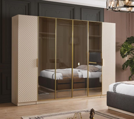 Armadio elegante nella camera da letto, mobili di legno di lusso.