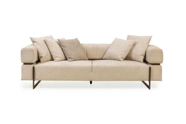 Divano in tessuto beige a tre posti di design, arredamento imbottito, lussuoso divano a tre posti.