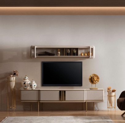 Moderno mobile basso per soggiorno con mensole da designer in legno, set di mobili nuovo.