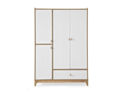 Elegante armadio bianco in legno dal design elegante per arredamento della cameretta.