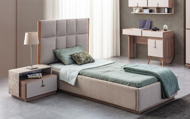 Beige set per stanza dei bambini con designer letto singolo in legno e comodino set di 2 pezzi.