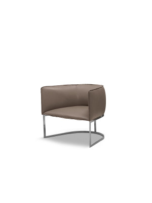 Mobili di lusso di design in pelle grigia stile Prianera per il salotto del soggiorno.