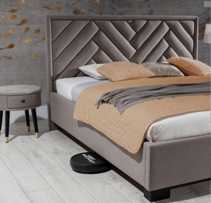 Set camera da letto grigia, letto in legno, 2 comodini, elegante, moderno, bello, nuovo, 3 pezzi.