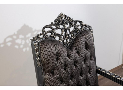 Poltrona classica ad un posto, poltrona di lusso, arredamento soggiorno, divano monoposto.