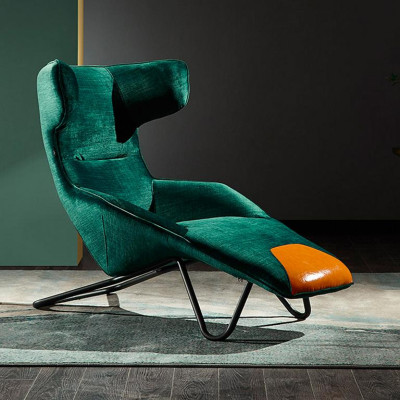 Sedia verde di lusso monoposto per il soggiorno, poltrona imbottita in sala.