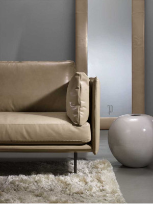 Divano a tre posti di lusso Prianera Relax Beige in pelle.