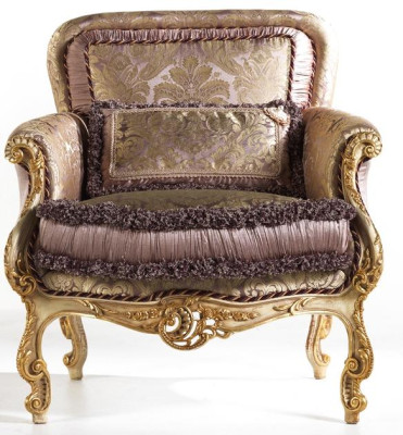 Sedia imbottita di lusso per sala da pranzo e studio.