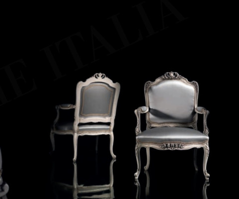 Design della sedia in legno massiccio con braccioli, poltrona di lusso per sala da pranzo, soggiorno, ufficio.