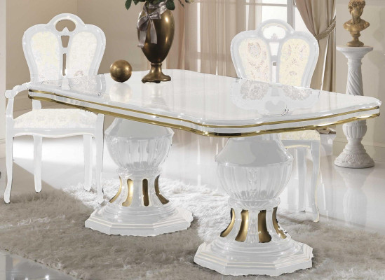 Sala da pranzo completo con tavolo, credenza, set vetrina in legno stile barocco, vetrine 2 pezzi.