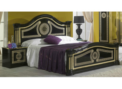 Design camera da letto 3 pezzi. Letto di lusso 2 comodini Set di letti classici