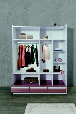 Armadio da sogno per bambini in bianco per la camera da letto