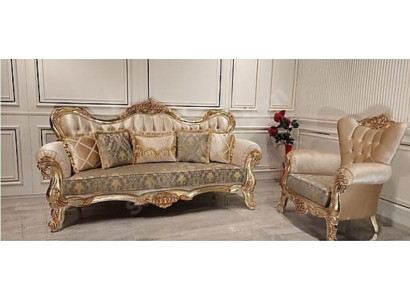 Chesterfield divano barocco a tre posti in stile Barocco in tessuto oro.