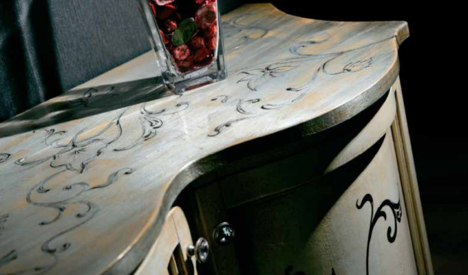 Classica credenza in legno bianco, armadio, armadietto di lusso italiano nuovo