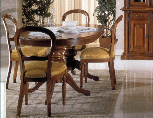 Set da pranzo design 7 pezzi in legno comò 4 sedie tavolo vetrina nuovo  Set da pranzo design 7 pezzi in legno, 4 sedie, tavolo e vetrina nuovi