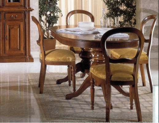 Set da pranzo design 7 pezzi in legno comò 4 sedie tavolo vetrina nuovo  Set da pranzo design 7 pezzi in legno, 4 sedie, tavolo e vetrina nuovi