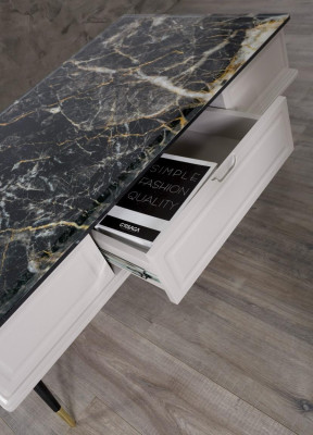 Tavolino del salotto in pietra, tavolo da caffè, tavolo ausiliario, tavoli del divano, soggiorno.