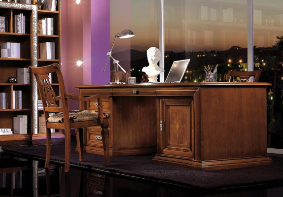 Scrivania da designer Tavolo Mobili da ufficio Scrivanie in legno massello Tavoli in Italia.