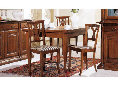 Tavoli da pranzo italiani Tavolo Legno Tavoli Mobili Tavolo da pranzo Stile antico Legno massello