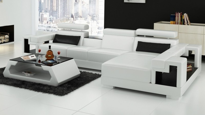 Divano ad angolo a forma di L in pelle per il soggiorno soundeperunacdal design.