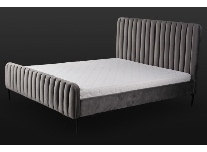 Camera da letto matrimoniale grigia, design di mobili in legno eleganti, tessuto classico, mobili nuovi.