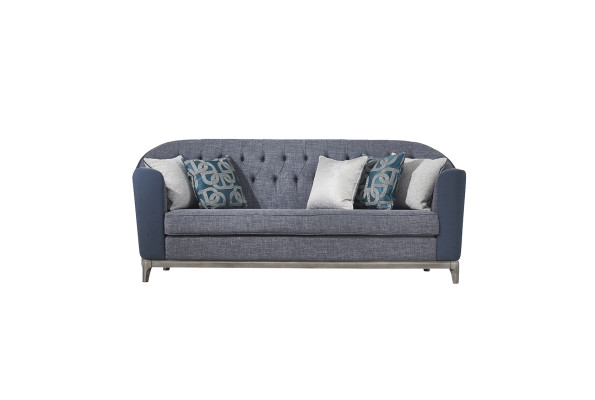 Invia 3+2+1 set di divani Chesterfield in stile contemporaneo composto da 7 pezzi.