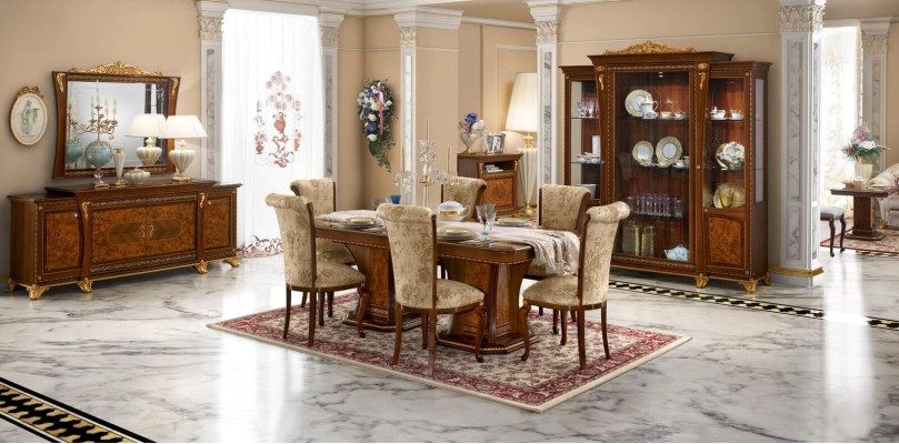Set da pranzo con vetrina, tavolo, 6 sedie, cassettiera, specchio, stile barocco, nuovo, 10 pezzi.