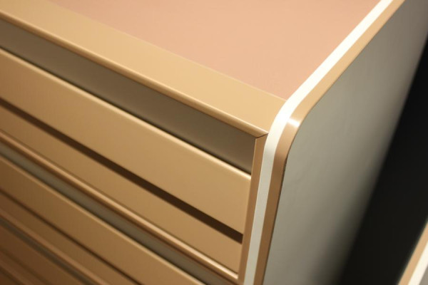 Mobile moderno con 2 cassetti Mobili progettati per la camera da letto dei bambini Nuovo