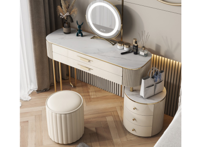 Tavolo da trucco bianco progettato per il trucco, i tavoli da toeletta per la camera da letto e i tavoli per cosmetici.