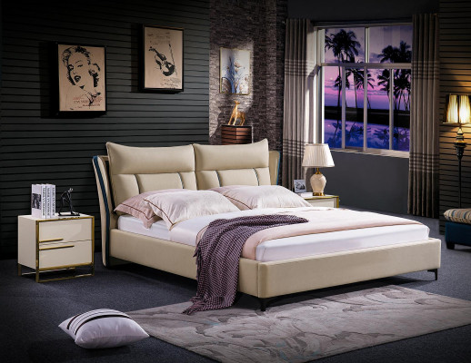 Camera da letto con letto matrimoniale, letti di lusso, letto matrimoniale, arredamento di hotel.