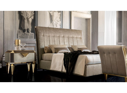 Letto 2x comodino 3 pezzi. Set da camera da letto Design di lusso Letti Hotel Completi