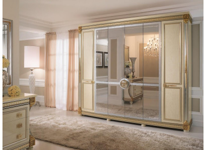 Armadio camera da letto in legno armadio classico barocco rococò.