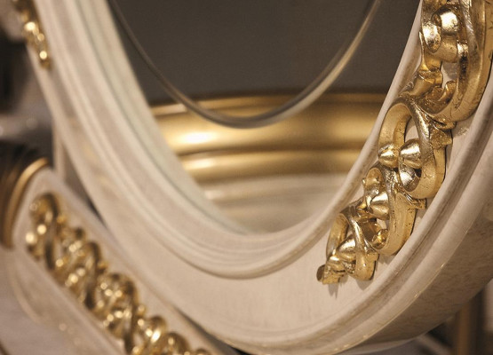 Comò in legno stile barocco con specchio, arredi di lusso italiani, set di 2 pezzi nuovo.