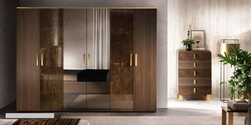 Mobile armadio lucido - Armadi - Mobili per la casa - Mobili in legno