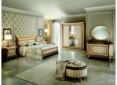Letto reale reale antico Camera da letto Letto imbottito Barocco Rococò Designer