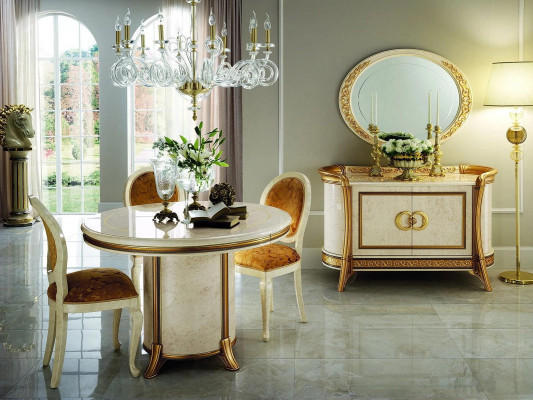 Comò design in legno, armadio comò di lusso, credenza, beige.