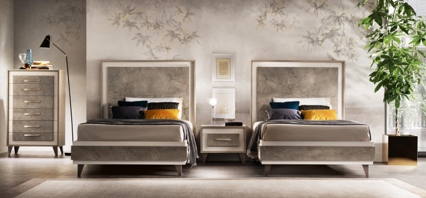 Comò Armadio Alto Sideboard Tavolino Comò Designer Legno Prezioso Mobili di Lusso