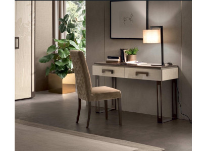 Designer scrivania Sedia da ufficio Set di mobili italiani Segretaria Poltrona 2 pezzi.