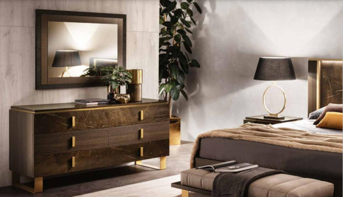 Console tavolo comò con specchio set di mobili di lusso Console 2 pezzi. Realizzato.