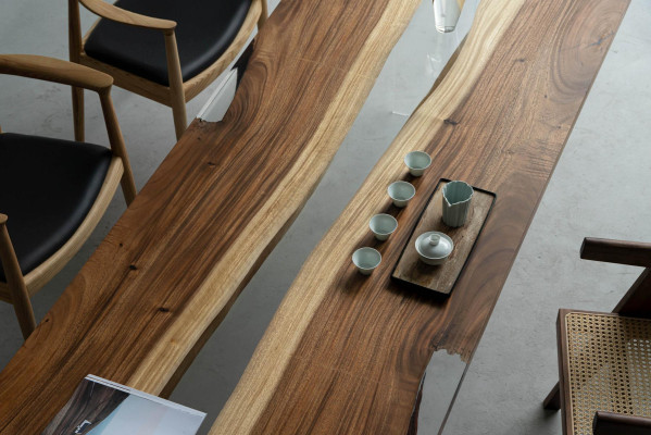 Tavolo da pranzo River Table in legno massiccio 240x90.