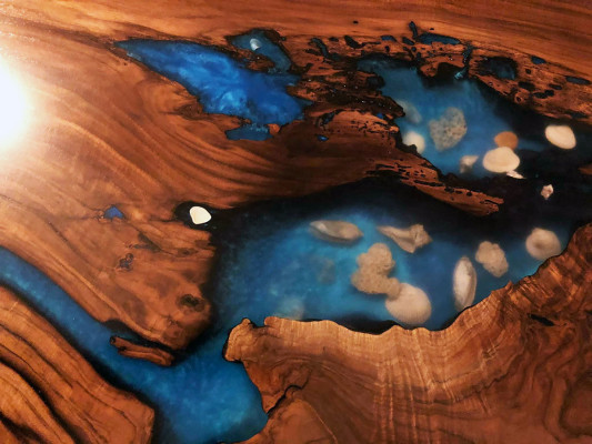 Tavolo su misura in resina epossidica Legno reale Prezzo 1mq Tavoli
