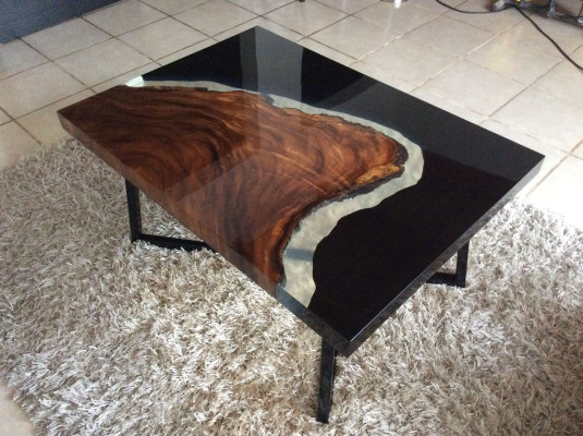 Tavolino River Table in resina epossidica Massivi Tavoli 70x40 Tavolo fluviale