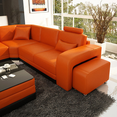 Design divano in pelle angolare moderno arancione con porta USB.