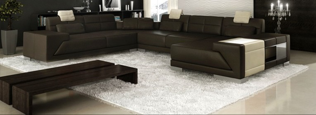 Divano ad angolo a forma di U con design USB, sofà, set di cuscini angolari, marrone.