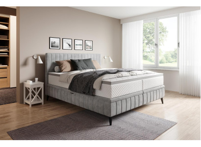 Camera da letto matrimoniale in legno, letto 180x200 classico, letto imbottito di lusso a molle ortopediche.