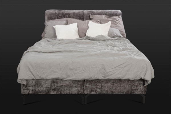 Letto matrimoniale grigio, mobili moderni per la camera da letto, letti in tessuto di design nuovi.